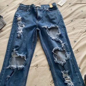 Women’s jeans